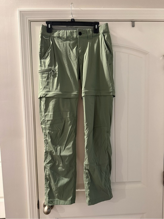 Bass Pro Shops Pants - Bass Pro Shops Women's Convertible Cargo Pants in Light Olive Green